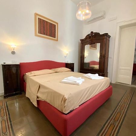Al Teatro Bed & Breakfast Reggio di Calabria Exterior foto